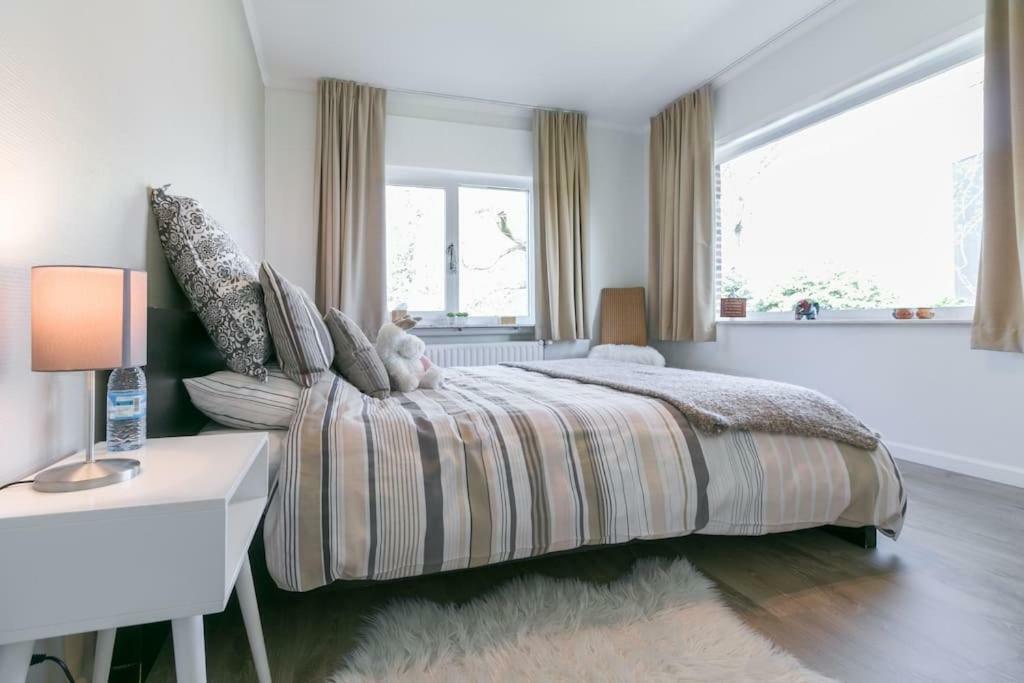 Huize Meter Villa Брюж Екстериор снимка
